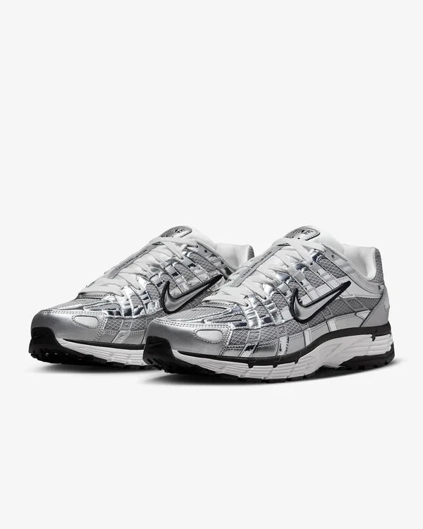 NIKE P6000