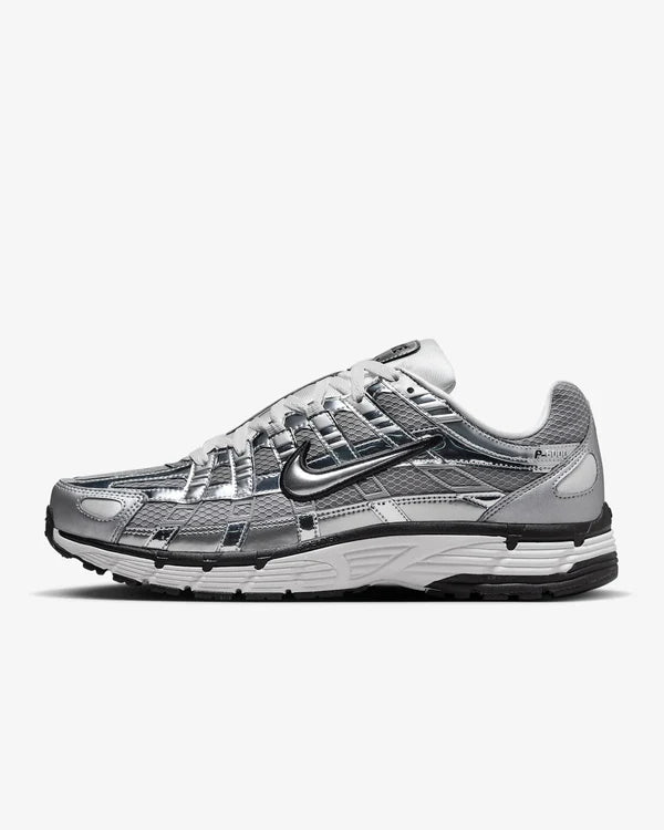 NIKE P6000